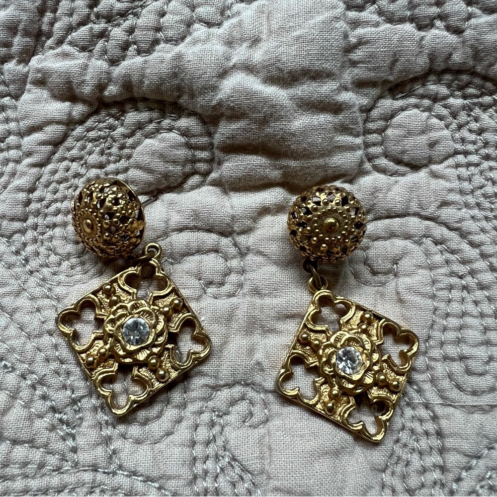 Gold Toned Filigree Earrings
